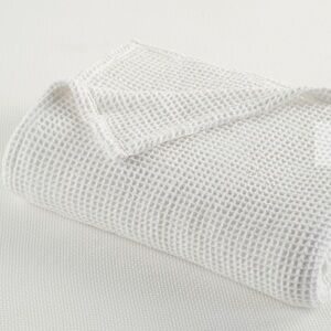 NWT twin/twin xl pottery barn waffle weave blanket